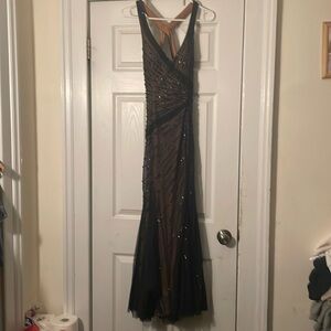 Women’s/girls formal prom or fancy wear out on the town. Very flattering fit